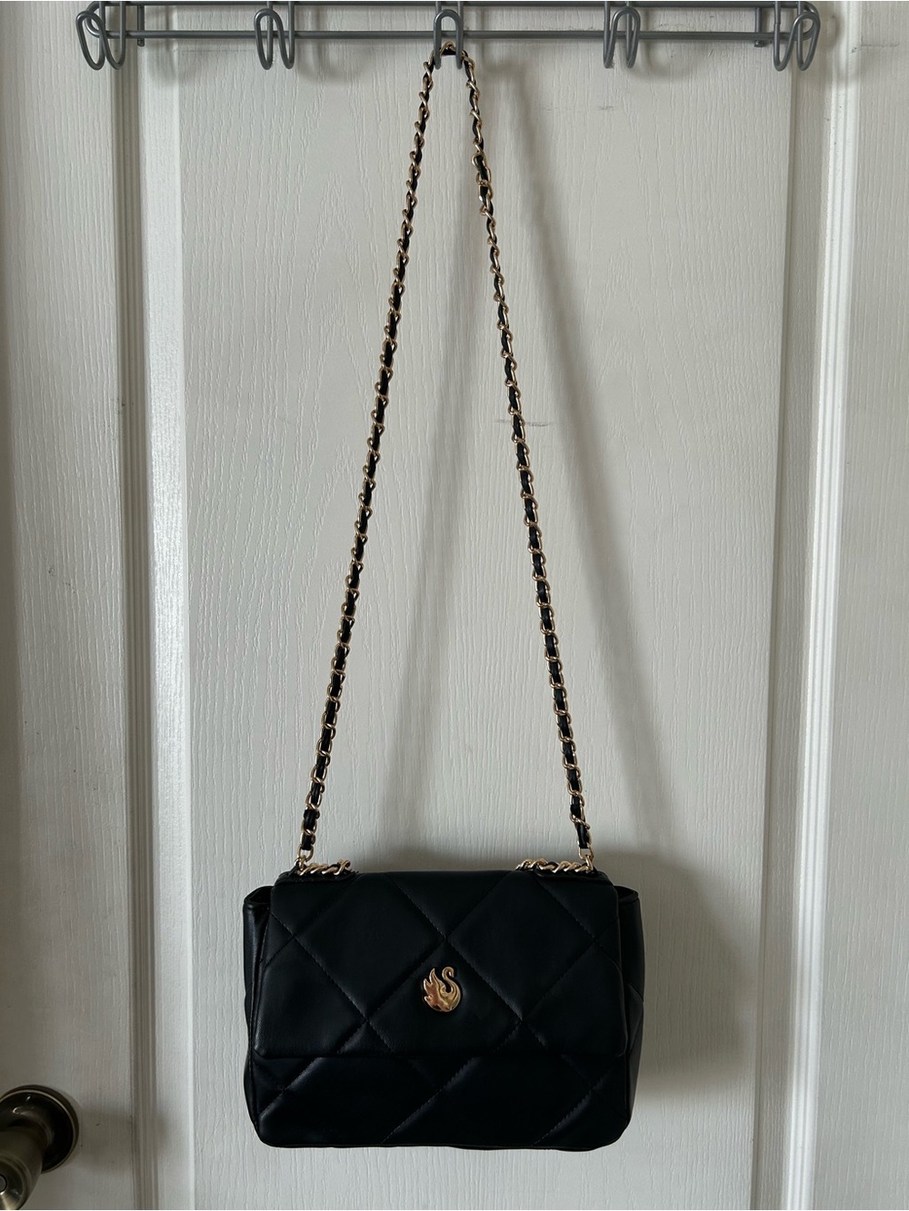 Gloria Vanderbilt Black Quilted Faux Leather Crossbody Bag
